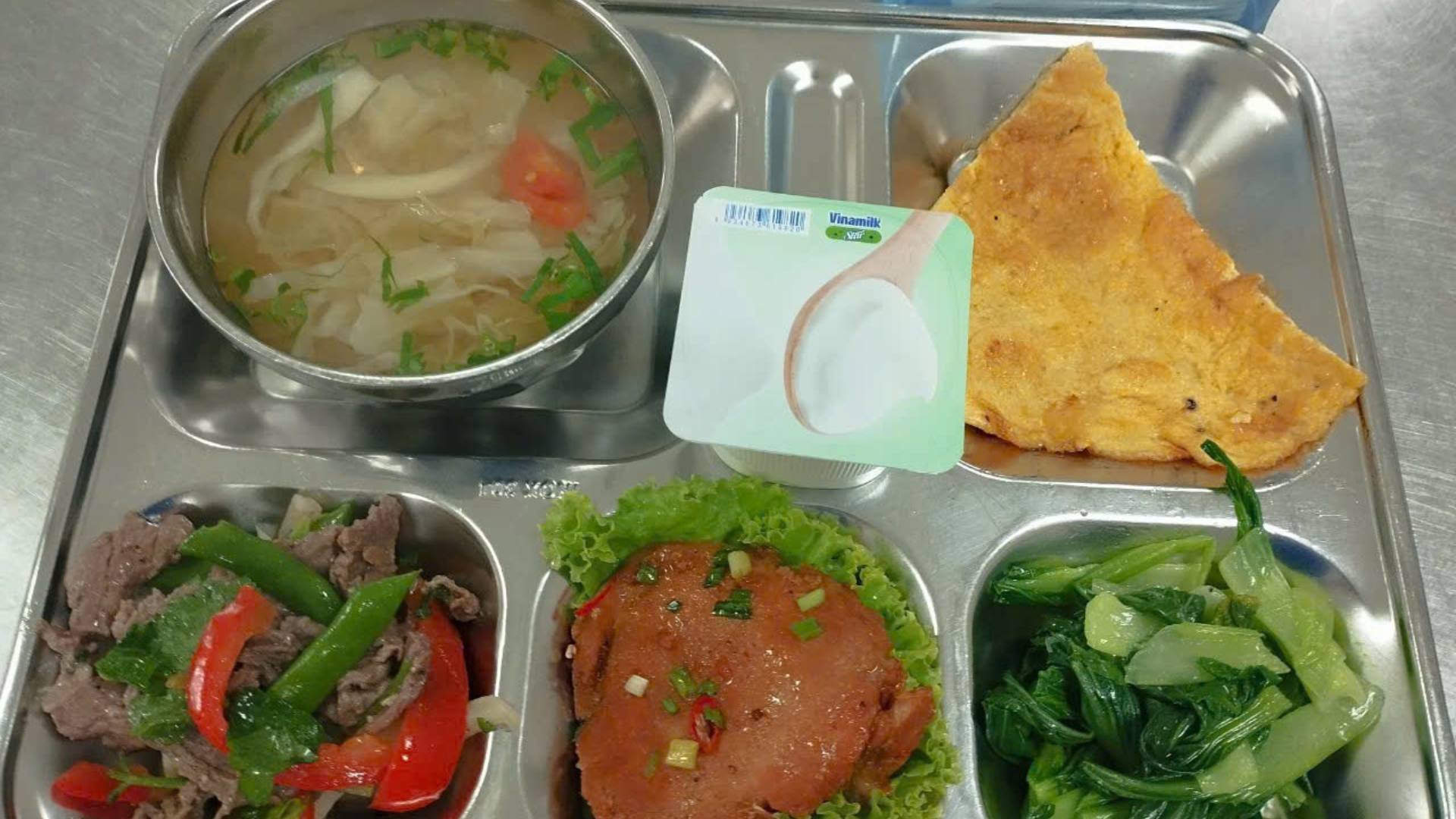 luu-y-khi-su-dung-suat-an-cong-nghiep-tron-goi.jpg